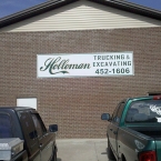 holleman-trucking.jpg